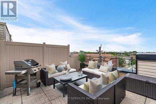 3A - 867 Wilson Avenue, Toronto (Downsview-Roding-Cfb), ON - Outdoor With Deck Patio Veranda