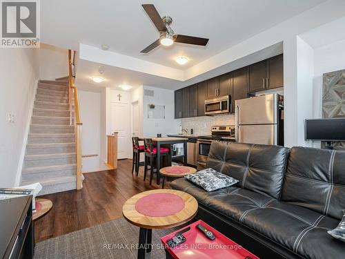 3A - 867 Wilson Avenue, Toronto (Downsview-Roding-Cfb), ON - Indoor