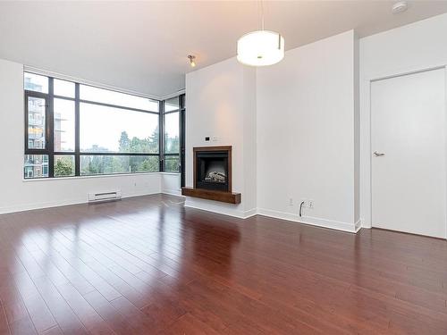 404-788 Humboldt St, Victoria, BC - Indoor With Fireplace