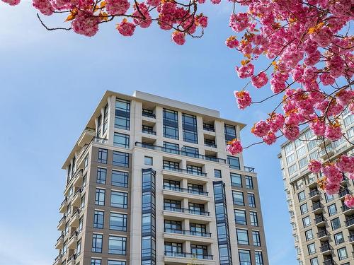 404-788 Humboldt St, Victoria, BC - Outdoor With Facade