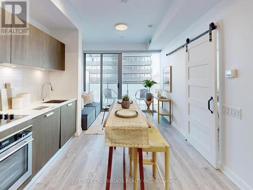 4504 - 50 Charles Street E, Toronto (Church-Yonge Corridor), ON - Indoor Photo Showing Kitchen With Upgraded Kitchen