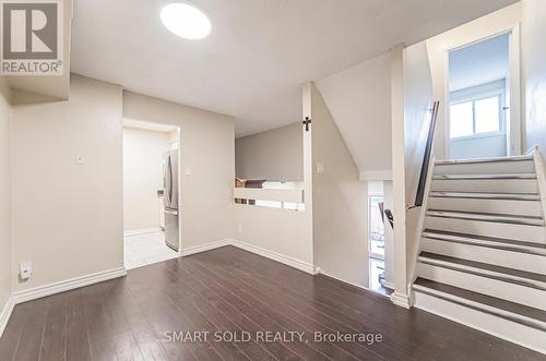 244 Milestone Crescent, Aurora, ON - Indoor Photo Showing Other Room