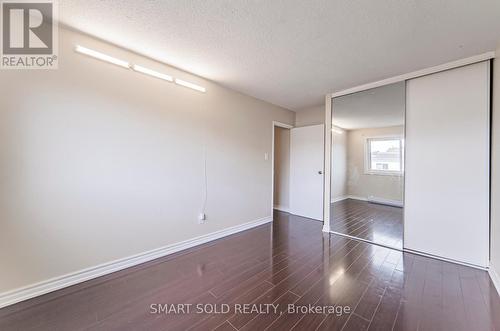 244 Milestone Crescent, Aurora, ON - Indoor Photo Showing Other Room