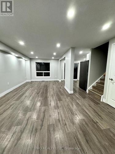 52 Dunsmore Lane, Barrie (Georgian Drive), ON - Indoor