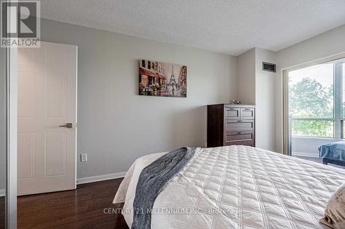 809 - 3 Hickory Tree Road, Toronto (Weston), ON - Indoor Photo Showing Bedroom