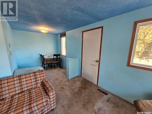 10 St Mary'S Avenue, Lebret, SK - Indoor