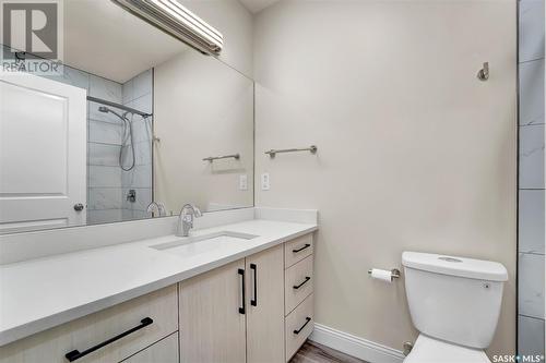 351 Arscott Crescent, Saskatoon, SK - Indoor Photo Showing Bathroom