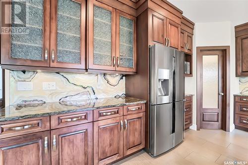 351 Arscott Crescent, Saskatoon, SK - Indoor Photo Showing Kitchen