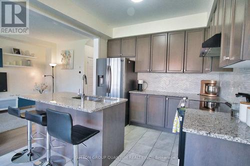 61 Queen Mary Boulevard, Hamilton (Stoney Creek), ON - Indoor Photo Showing Kitchen With Upgraded Kitchen