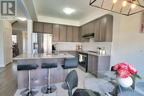 61 Queen Mary Boulevard, Hamilton (Stoney Creek), ON - Indoor Photo Showing Kitchen With Upgraded Kitchen