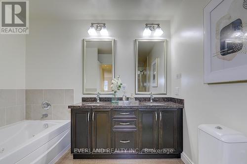 48 Clairtrell Road, Toronto (Willowdale East), ON - Indoor Photo Showing Bathroom