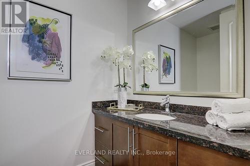 48 Clairtrell Road, Toronto (Willowdale East), ON - Indoor Photo Showing Bathroom