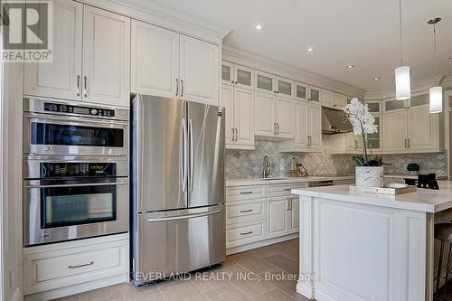 48 Clairtrell Road, Toronto (Willowdale East), ON - Indoor Photo Showing Kitchen With Upgraded Kitchen