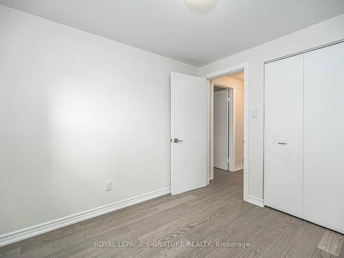 16 Corvus Starway, Toronto, ON - Indoor Photo Showing Other Room