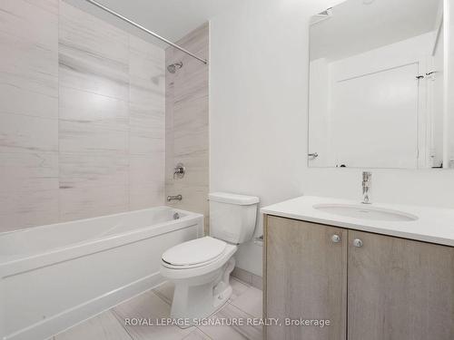 525-50 George Butchart Dr, Toronto, ON - Indoor Photo Showing Bathroom