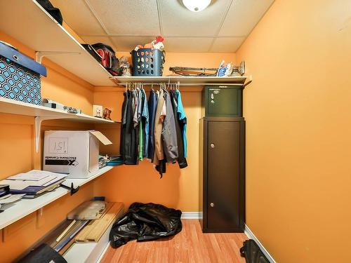 15 Rue Payette, Gatineau (Buckingham), QC - Indoor With Storage