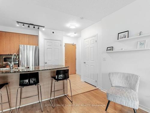 210-5500 Yonge St, Toronto, ON - Indoor Photo Showing Kitchen With Double Sink