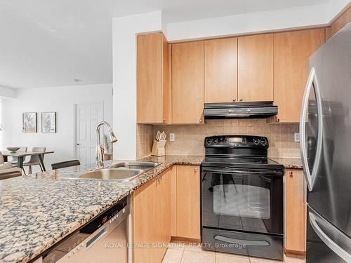 210-5500 Yonge St, Toronto, ON - Indoor Photo Showing Kitchen With Double Sink