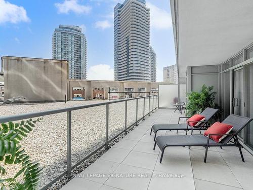 210-5500 Yonge St, Toronto, ON - Outdoor With Balcony