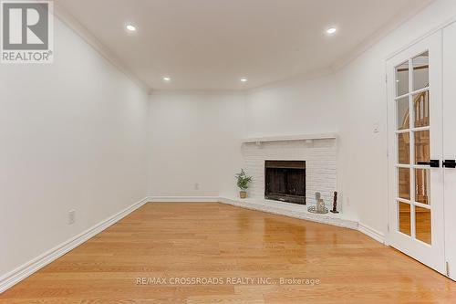 125 Green Bush Crescent, Vaughan, ON - Indoor With Fireplace