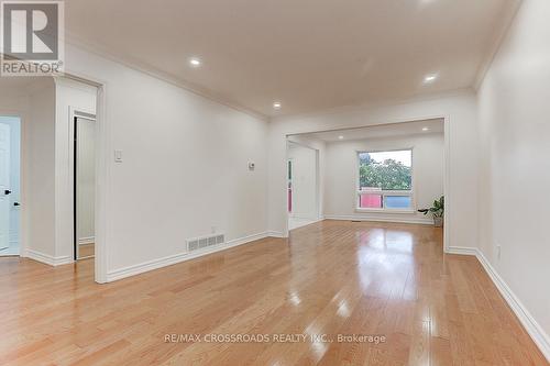 125 Green Bush Crescent, Vaughan, ON - Indoor Photo Showing Other Room