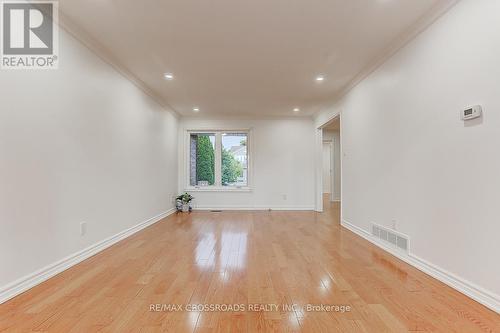 125 Green Bush Crescent, Vaughan, ON - Indoor Photo Showing Other Room