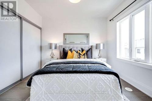 91 Feeney Lane, Markham, ON - Indoor Photo Showing Bedroom