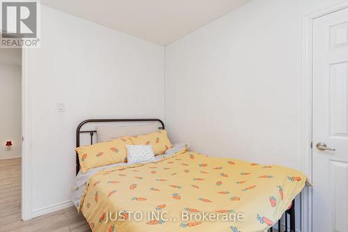 4566 Sixth Avenue, Niagara Falls, ON - Indoor Photo Showing Bedroom