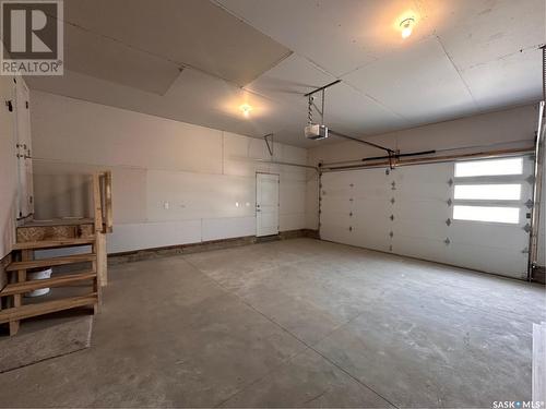 755 Delainey Court, Saskatoon, SK - Indoor Photo Showing Garage