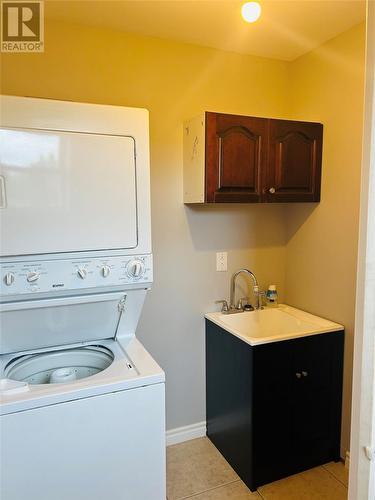 154 Sandy Point Road, Norris Arm, NL - Indoor Photo Showing Laundry Room