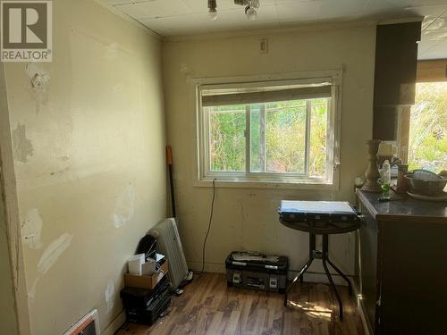 1490 Lookout  Street, Trail, BC - Indoor Photo Showing Other Room