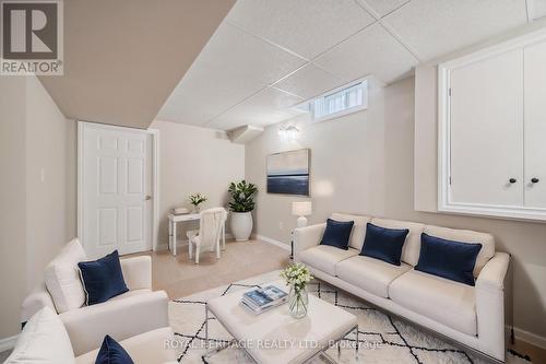 50 Valleywood Drive, Whitby (Williamsburg), ON - Indoor Photo Showing Living Room