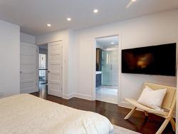 Master bedroom - 