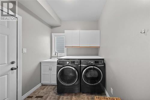 2027 Greenwood Drive, Sudbury, ON - Indoor Photo Showing Laundry Room