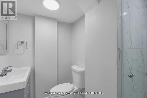 32 Nectarine Crescent, Brampton (Westgate), ON - Indoor Photo Showing Bathroom