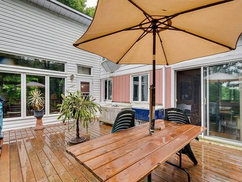 Balcon - 18 520E Avenue, Saint-Hippolyte, QC - Outdoor With Deck Patio Veranda With Exterior