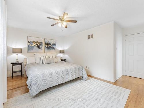 1637 Beaton Way, Pickering, ON - Indoor Photo Showing Bedroom