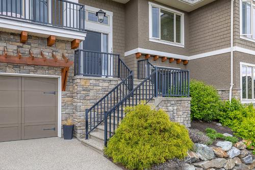 158 Terrace Hill Court, Kelowna, BC - Outdoor With Exterior