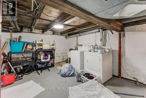 72 Edgemont Street N, Hamilton (Crown Point), ON - Indoor Photo Showing Laundry Room