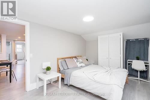 38 Inchbury Street, Hamilton (Strathcona), ON - Indoor Photo Showing Bedroom