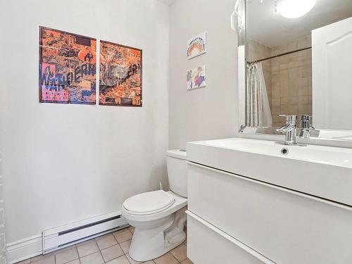 Ensuite bathroom - 503-100 Rue Rhéaume, Montréal (Verdun/Île-Des-Soeurs), QC - Indoor Photo Showing Bathroom