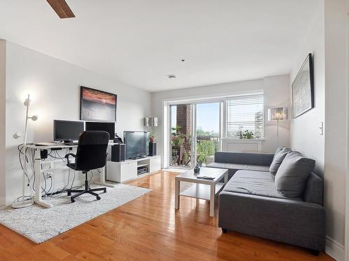 Living room - 503-100 Rue Rhéaume, Montréal (Verdun/Île-Des-Soeurs), QC - Indoor