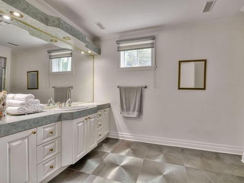 Salle de bains - 25 Ch. Des Amarantes, Sainte-Anne-Des-Lacs, QC - Indoor Photo Showing Bathroom