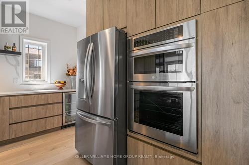 48 Macalister Boulevard, Guelph, ON - Indoor Photo Showing Kitchen