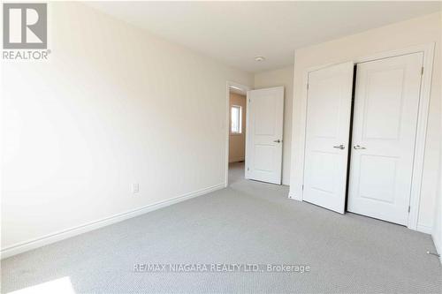 25 Oriole Crescent, Port Colborne, ON - Indoor Photo Showing Other Room