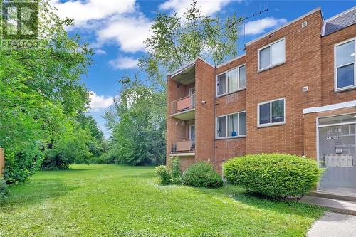 2490 Rivard Avenue Unit# 9, Windsor, ON - Outdoor