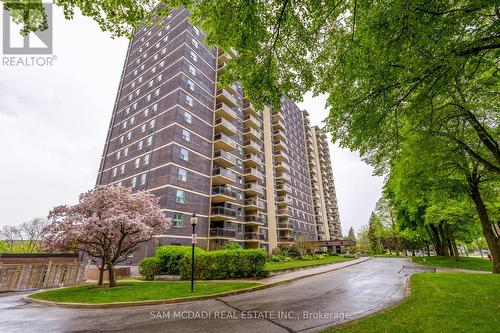 1001 - 966 Inverhouse Drive, Mississauga, ON - Outdoor With Balcony With Facade