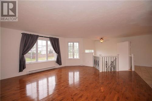 363 Rennick Road, Moncton, NB - Indoor Photo Showing Other Room