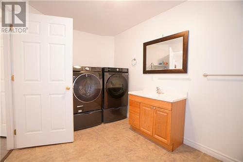 363 Rennick Road, Moncton, NB - Indoor Photo Showing Laundry Room