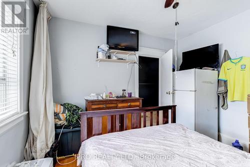 16 Pryor Avenue, Toronto (Weston-Pellam Park), ON - Indoor Photo Showing Bedroom